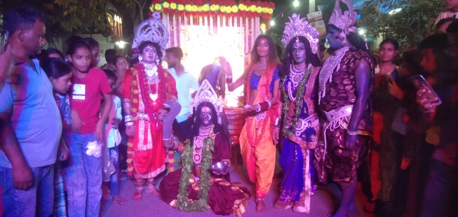 पिलखुवा में धूमधाम से निकली राम बारात,पुलिस रही सतर्क